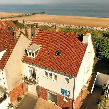 Le Belouga سانجات