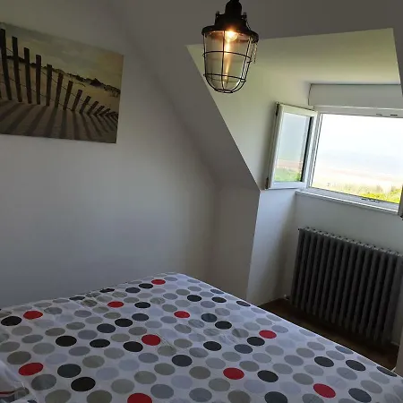 Le Belouga سانجات